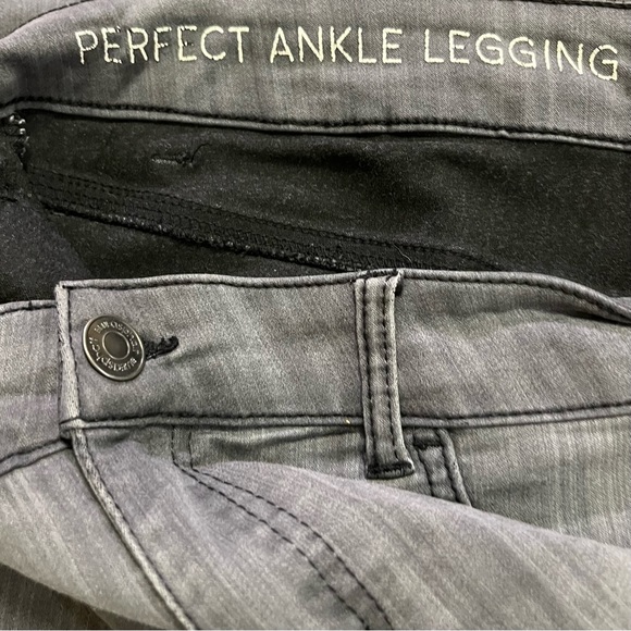 Blue Asphalt Perfect Ankle Legging Grey Distressed XL - Picture 4 of 9